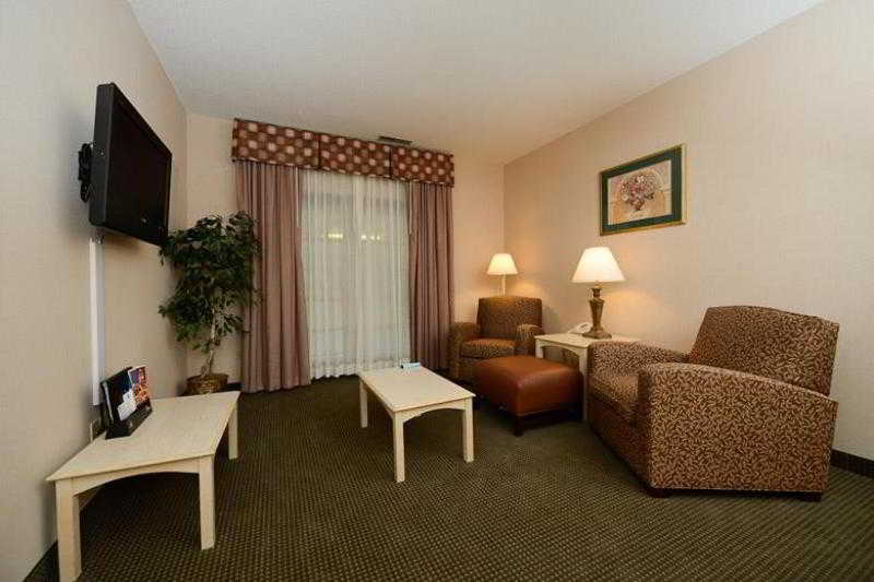 Best Western Circus City Inn Peru Exterior photo