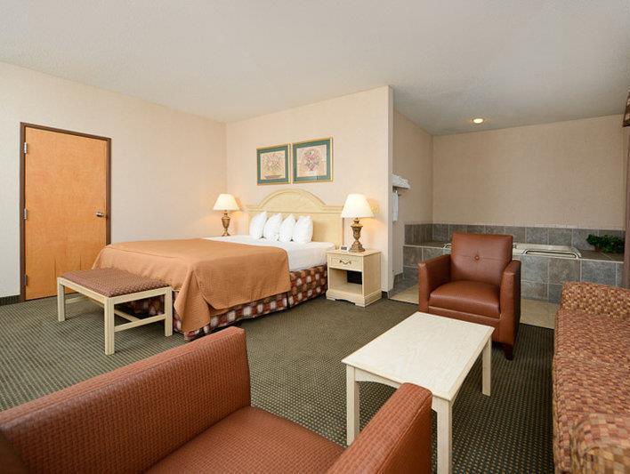 Best Western Circus City Inn Peru Exterior photo